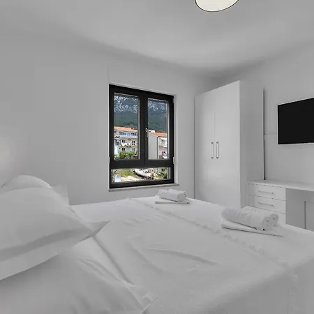 Apartment Luxury Penthouse Roma Makarska