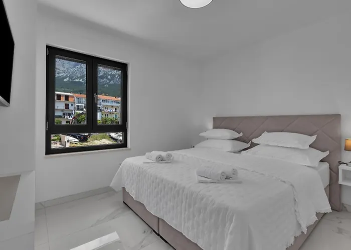 Luxury Penthouse Roma Apartment Makarska